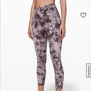Lululemon Wunder Under Luxtreme Dual Shibori Iced Iris 25” size 8 marble tie dye
